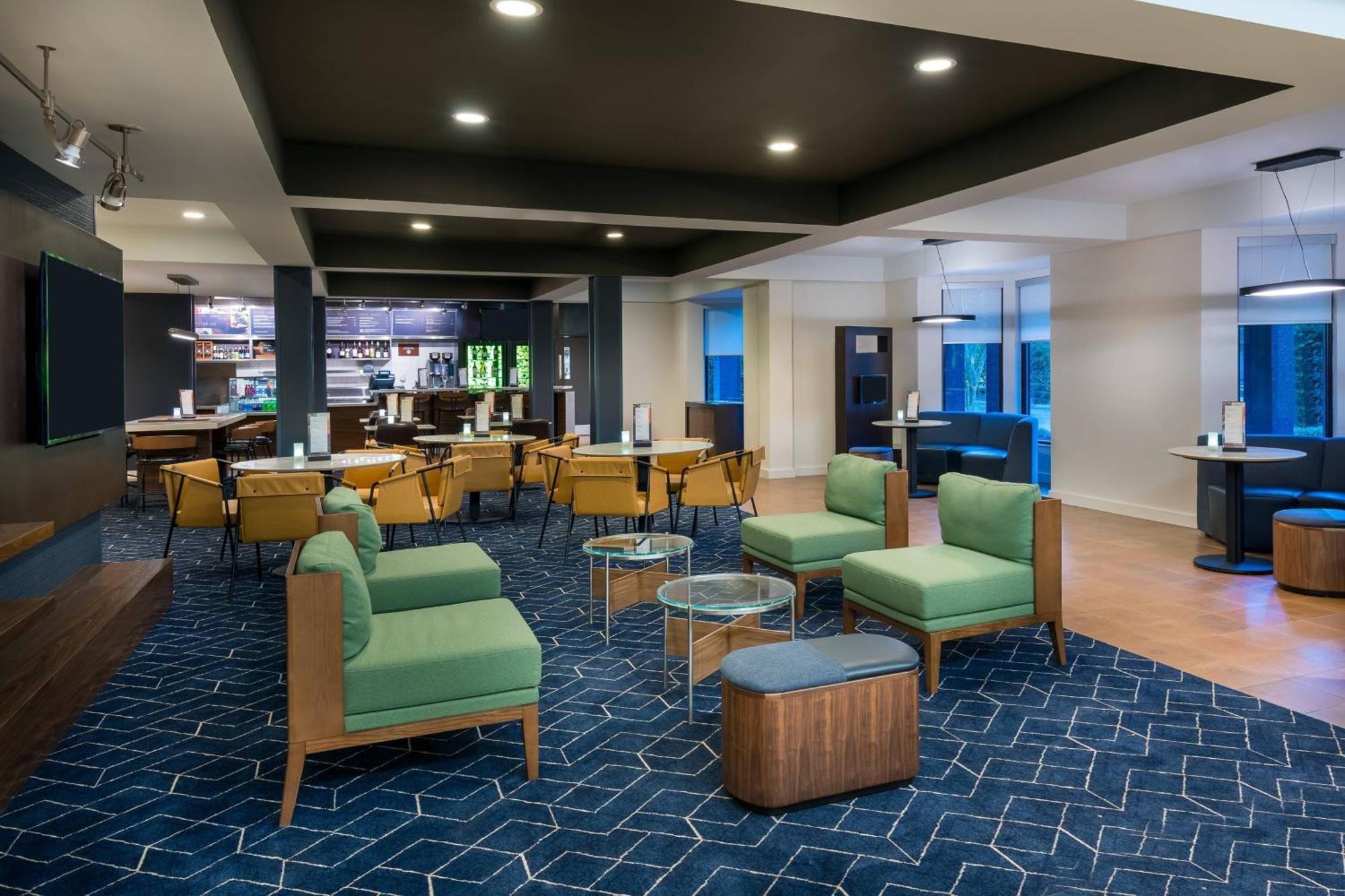 Courtyard Tallahassee North/I-10 Capital Circle מראה חיצוני תמונה